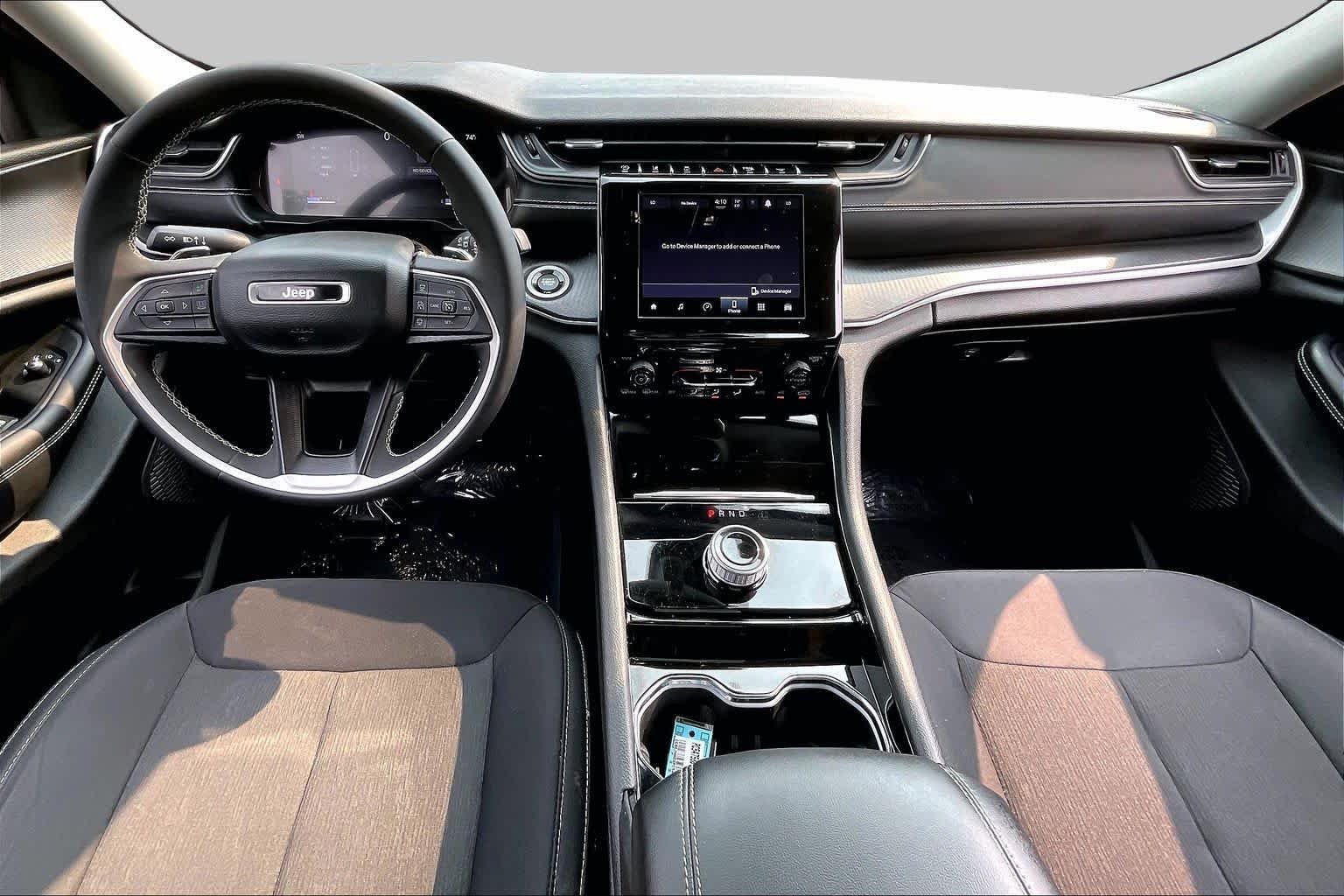 Used 2023 Bright White Clearcoat Jeep Laredo image 15