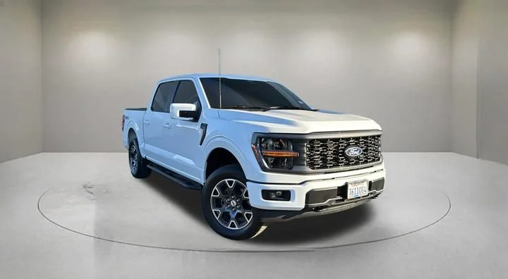 2025 Ford F-150 STX 4x4 SuperCrew 5-1/2 Box's photo