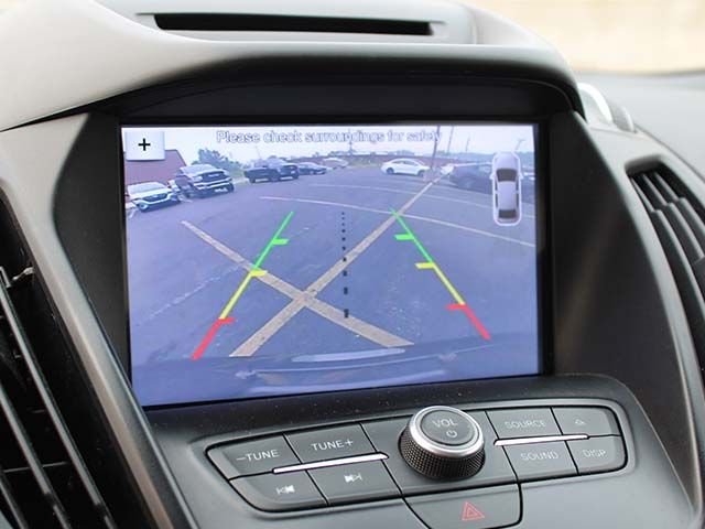 Used 2017 Magnetic Ford SE image 11