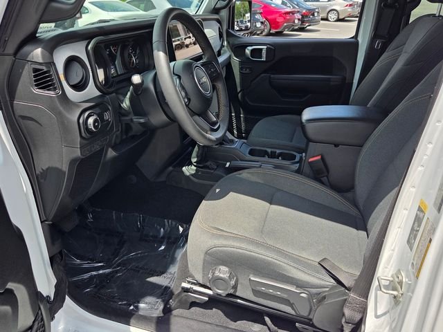 Used 2024 White Jeep Sport S image 15