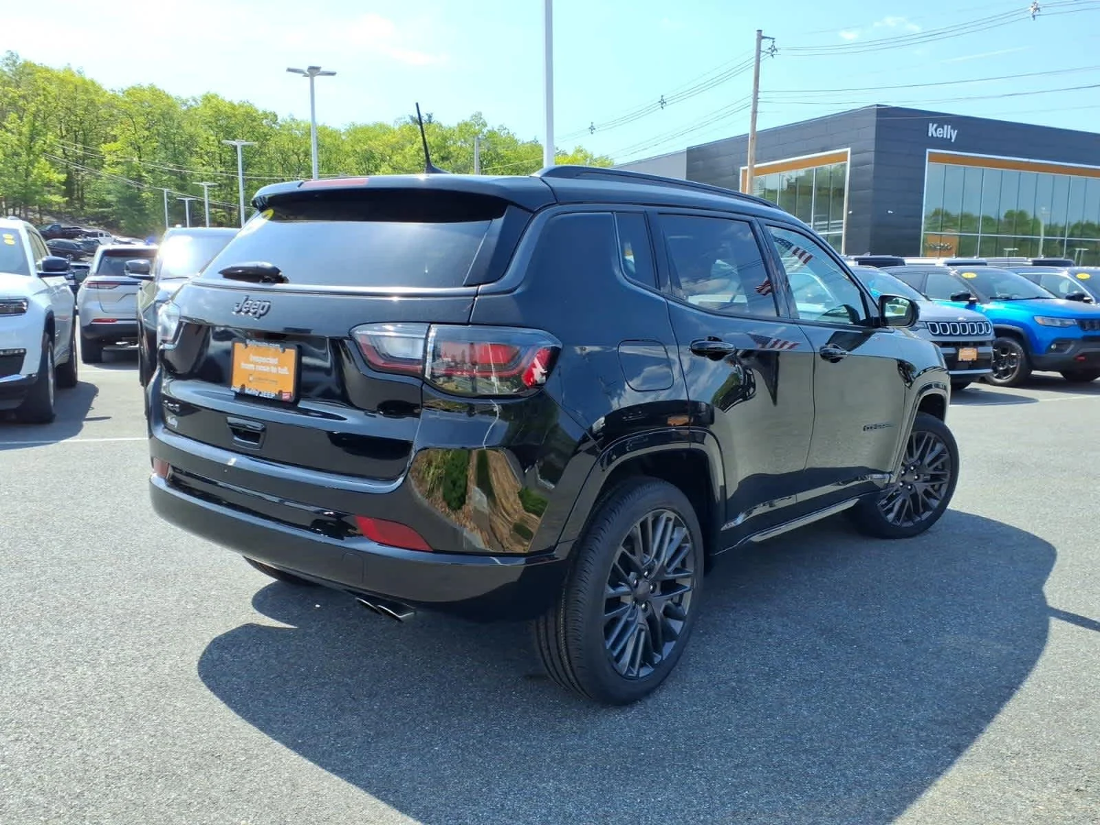 Certified Used 2022 Diamond Black Crystal Pearlcoat Jeep High Altitude image 7