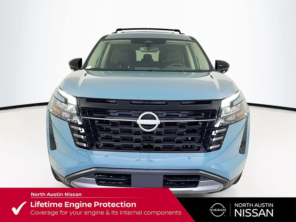 New 2026 Green Nissan SL image 3