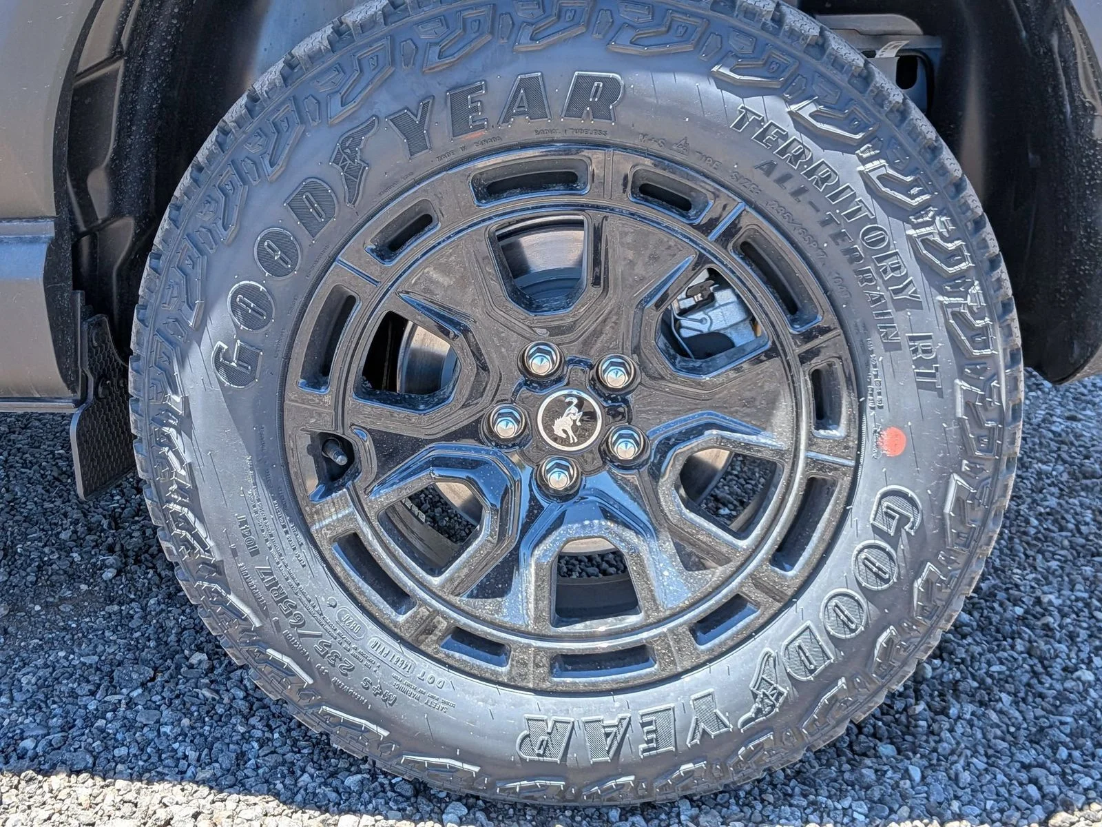 New 2026 Azure Gray Metallic Tri-Coat Ford Badlands® image 10