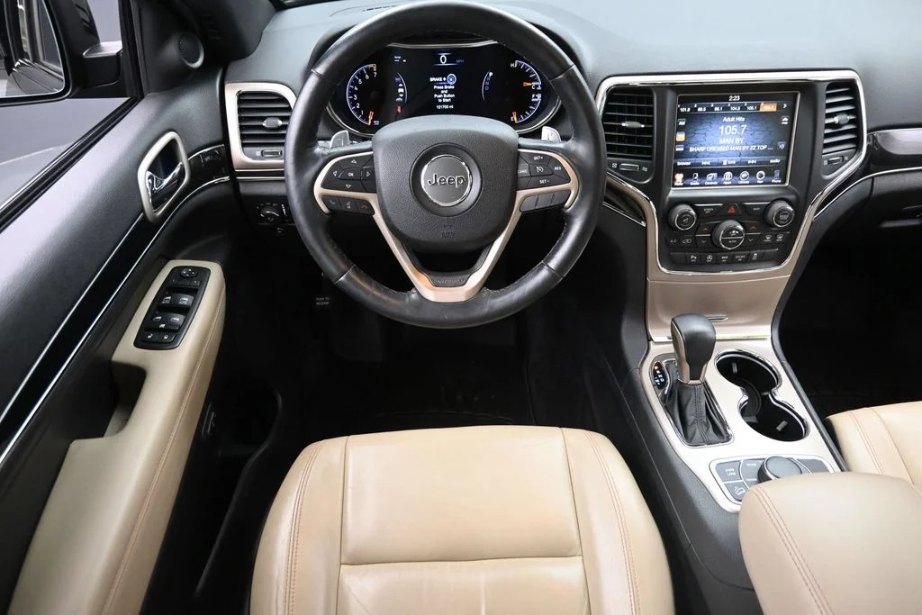 Used 2016 Black Jeep Limited image 14