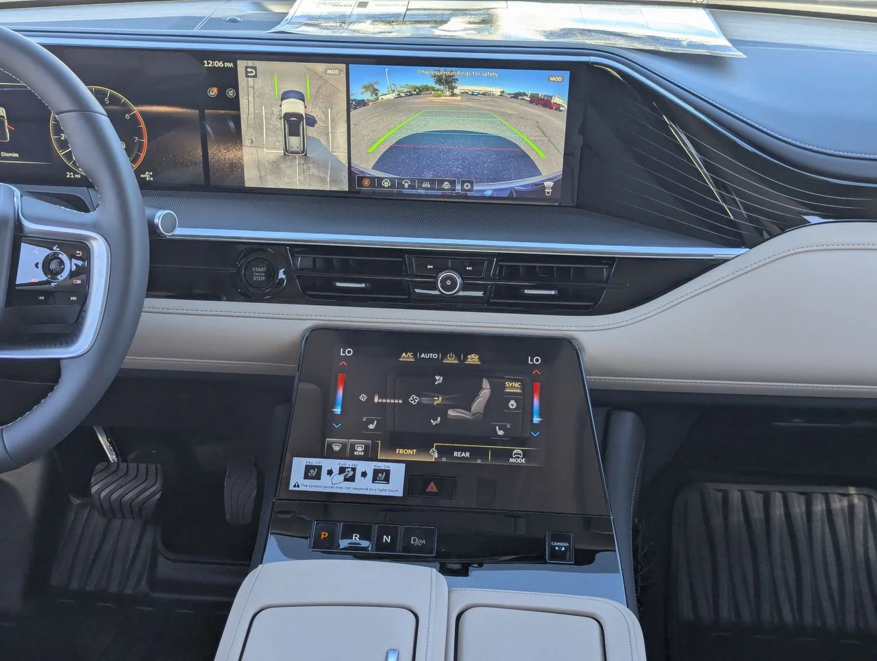 New 2026 RADIANT WHITE INFINITI Pure 4WD image 23