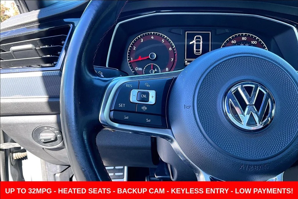 Used 2019  Volkswagen 2.0T S image 13