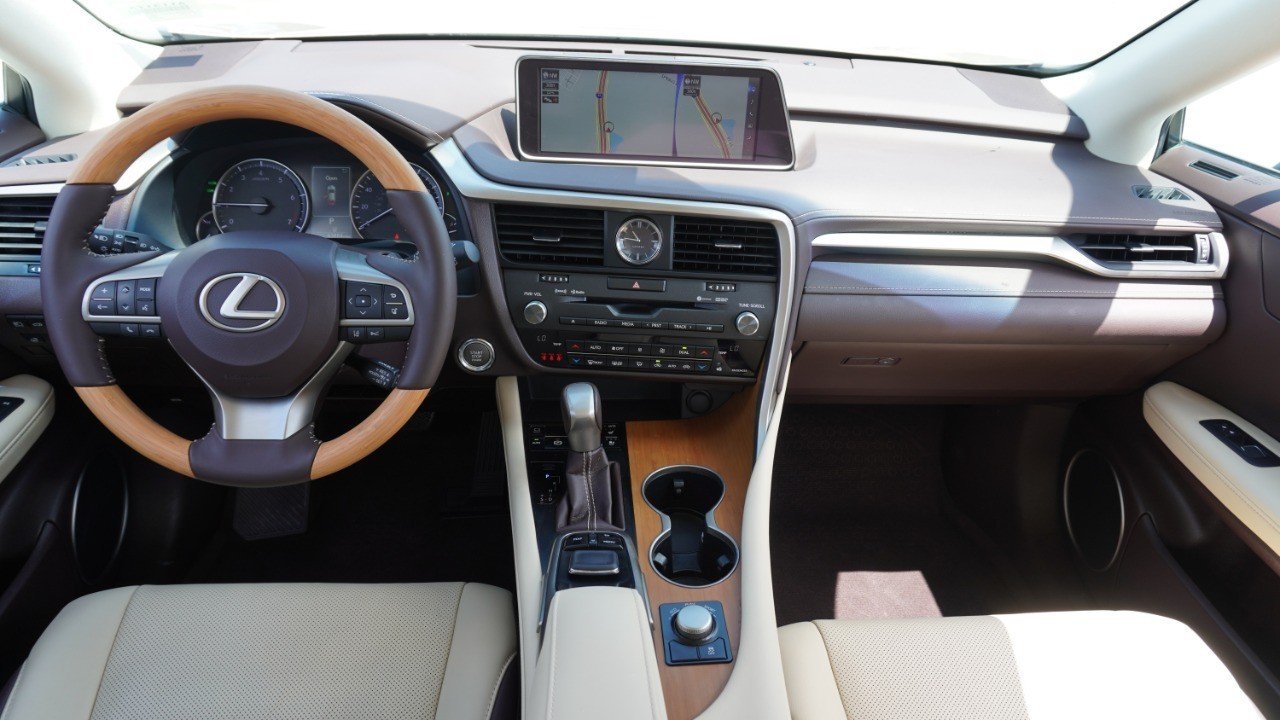 Used 2018 Beige Lexus RX 350 image 29