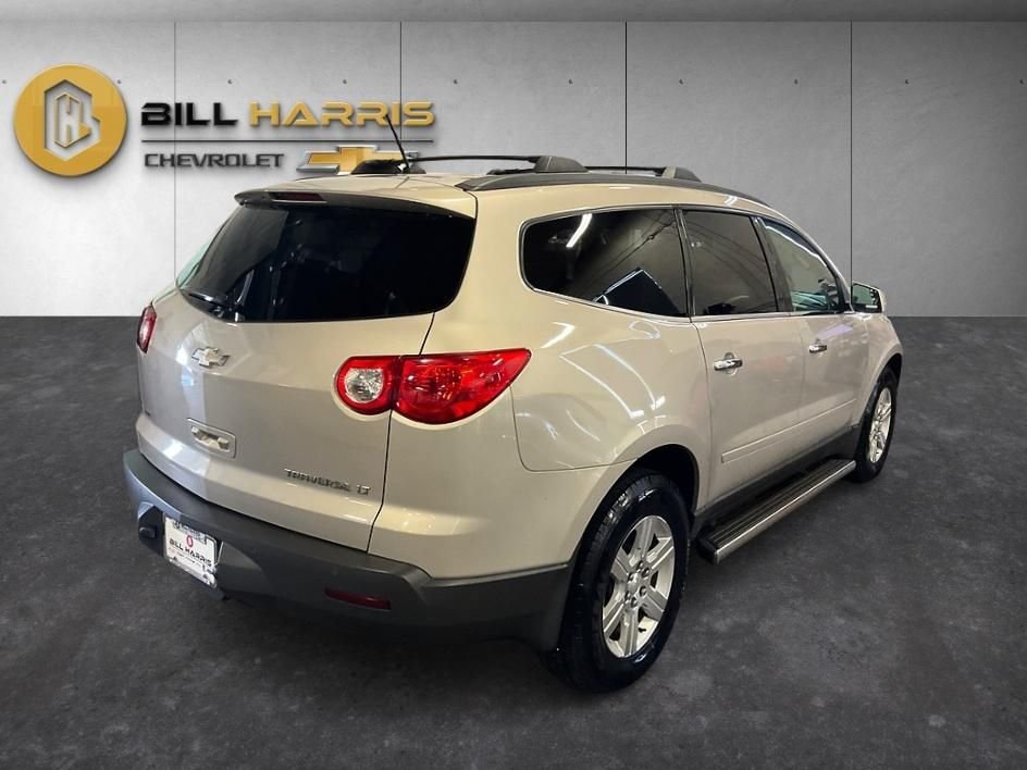 Used 2011 Chevrolet Traverse 1LT with VIN 1GNKVGED5BJ167344 for sale in Ashland, OH