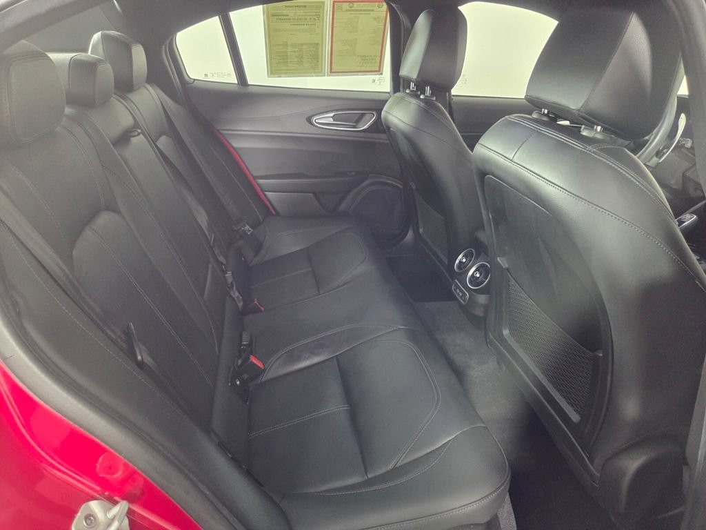 Used 2024 Alfa Rosso Alfa Romeo Sprint image 29