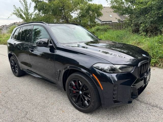 Used 2024 Carbon Black Metallic BMW M60i image 4