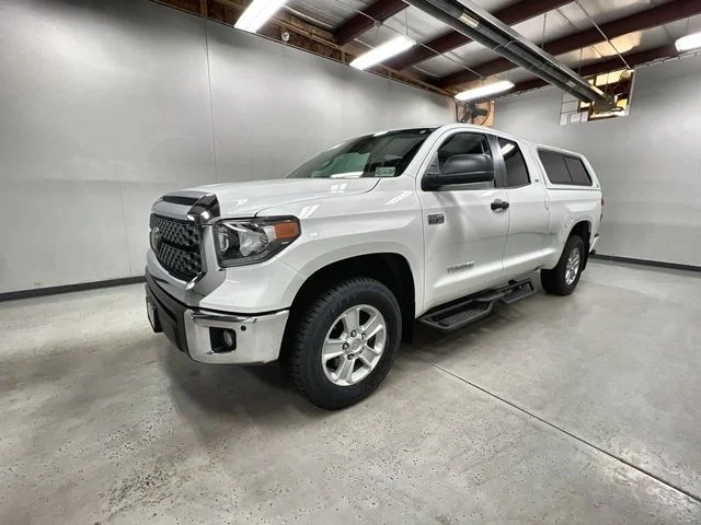 2021 Toyota Tundra SR5 5.7L 4WD Double Cab Standard Bed's photo