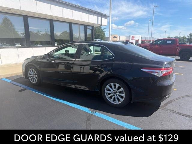 Certified Used 2019 MIDNIGHT BLACK METAL Toyota LE image 5