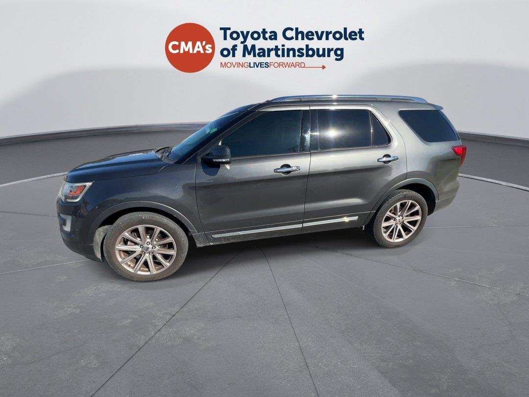 Used 2017 Magnetic Ford Limited image 2