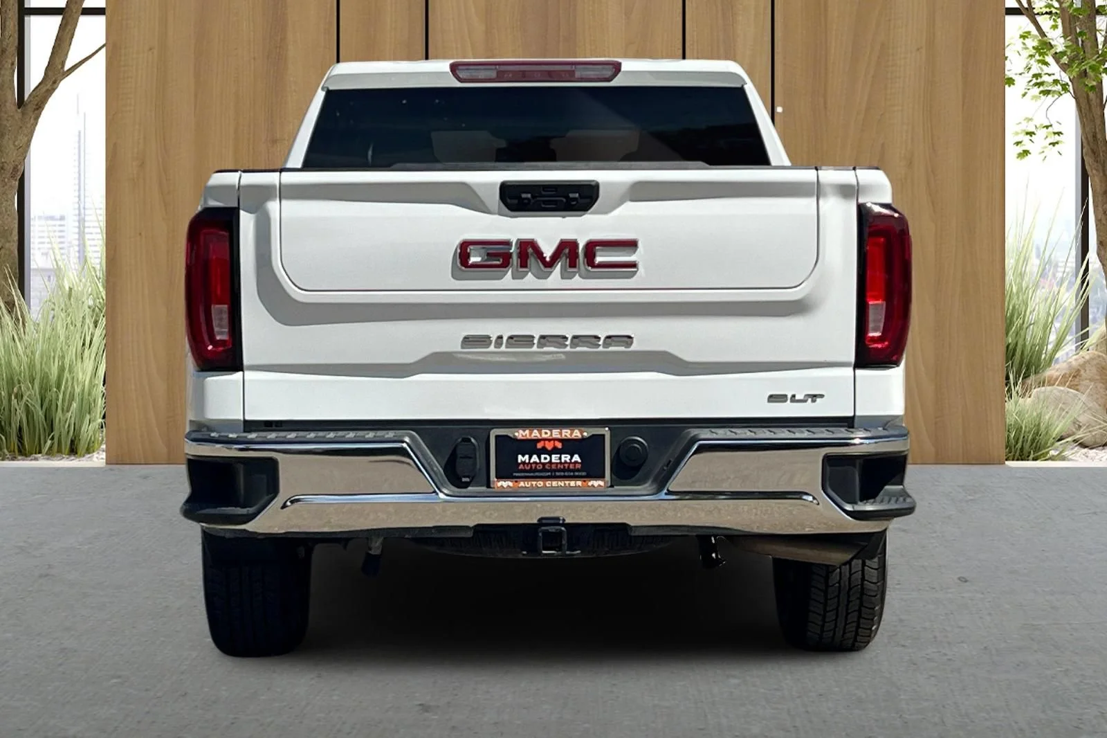 Used 2024 Summit White GMC SLT image 5