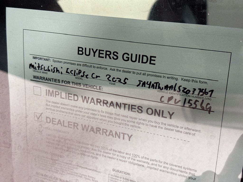 Used 2025 Alloy Silver Metallic Mitsubishi  image 24