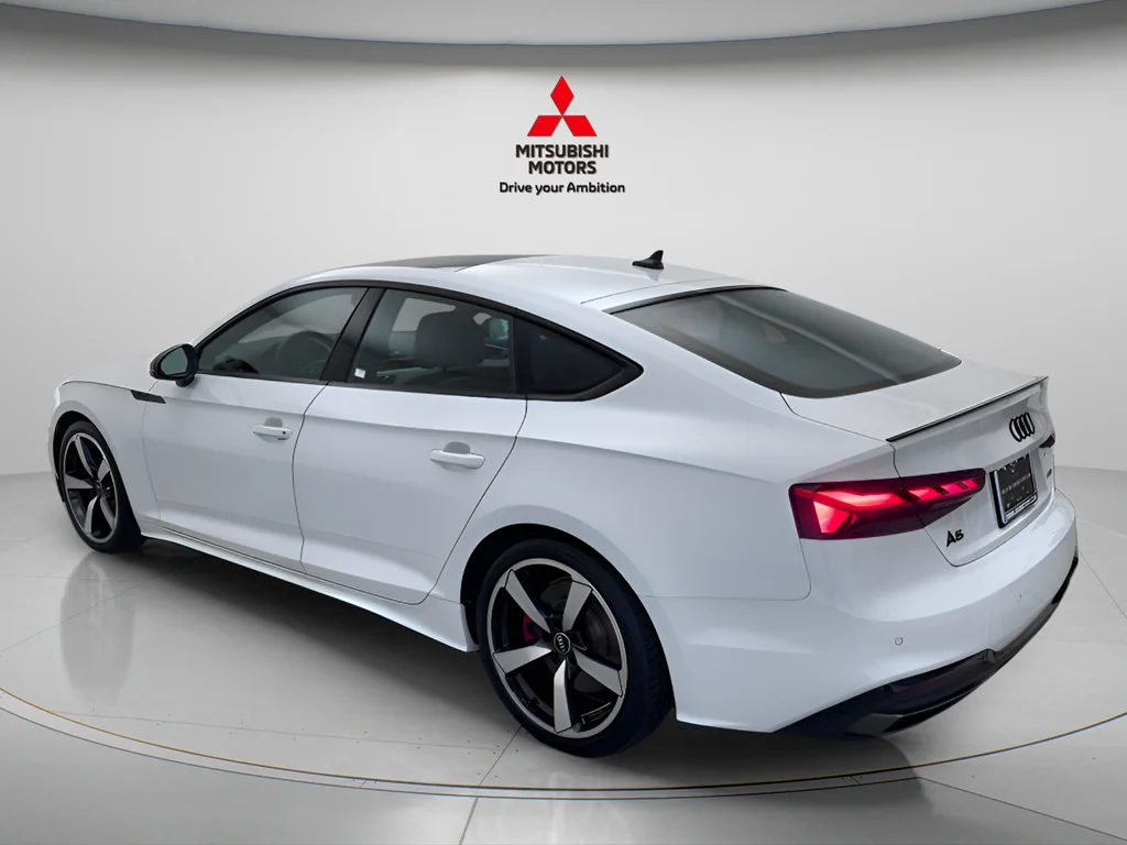 Used 2023 Glacier White Audi 45 S line Premium Plus image 6