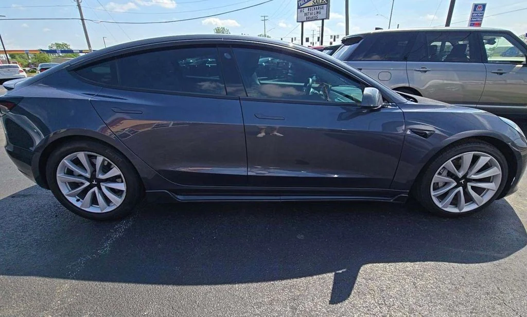 Used 2020 Gray Tesla Long Range image 9