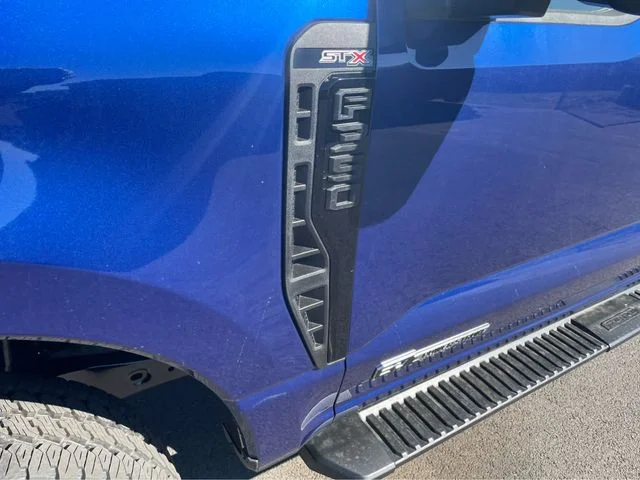 2026 Ford F-350 Super Duty XL - Photo 10