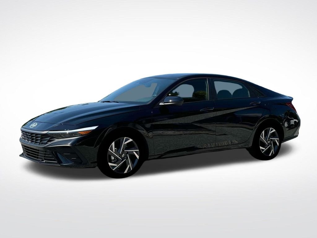 Used 2025 Black Hyundai SEL Sport image 2