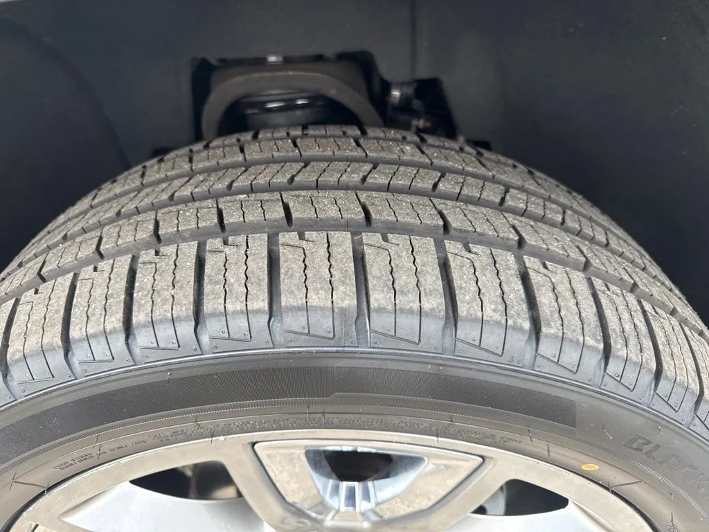 Used 2016 BLACK Chevrolet LTZ image 43