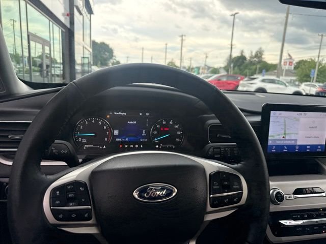 Used 2023 Gray Ford XLT image 23