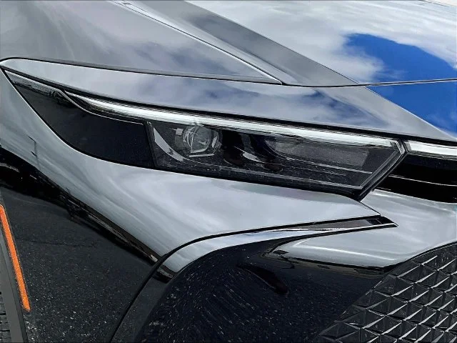 Used 2024 Black Toyota XLE image 36
