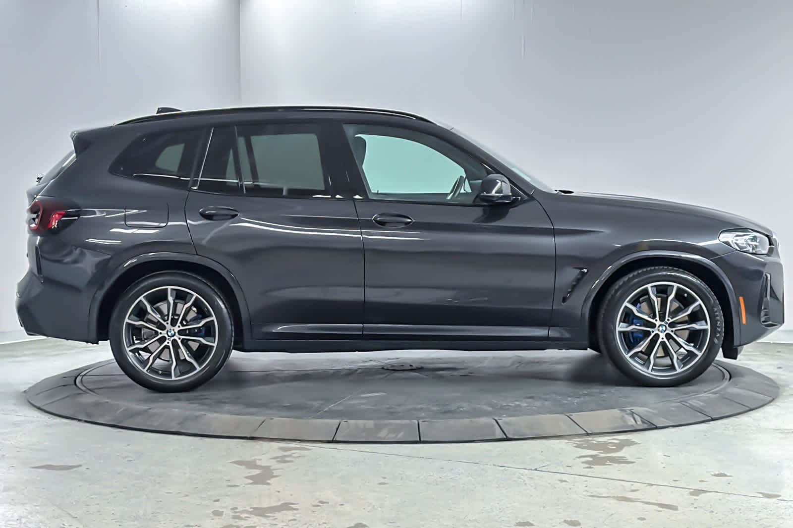 Used 2023 Dark Graphite Metallic BMW M40i image 8