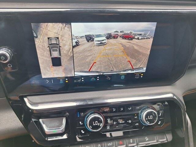 Used 2023 Summit White GMC AT4 image 18
