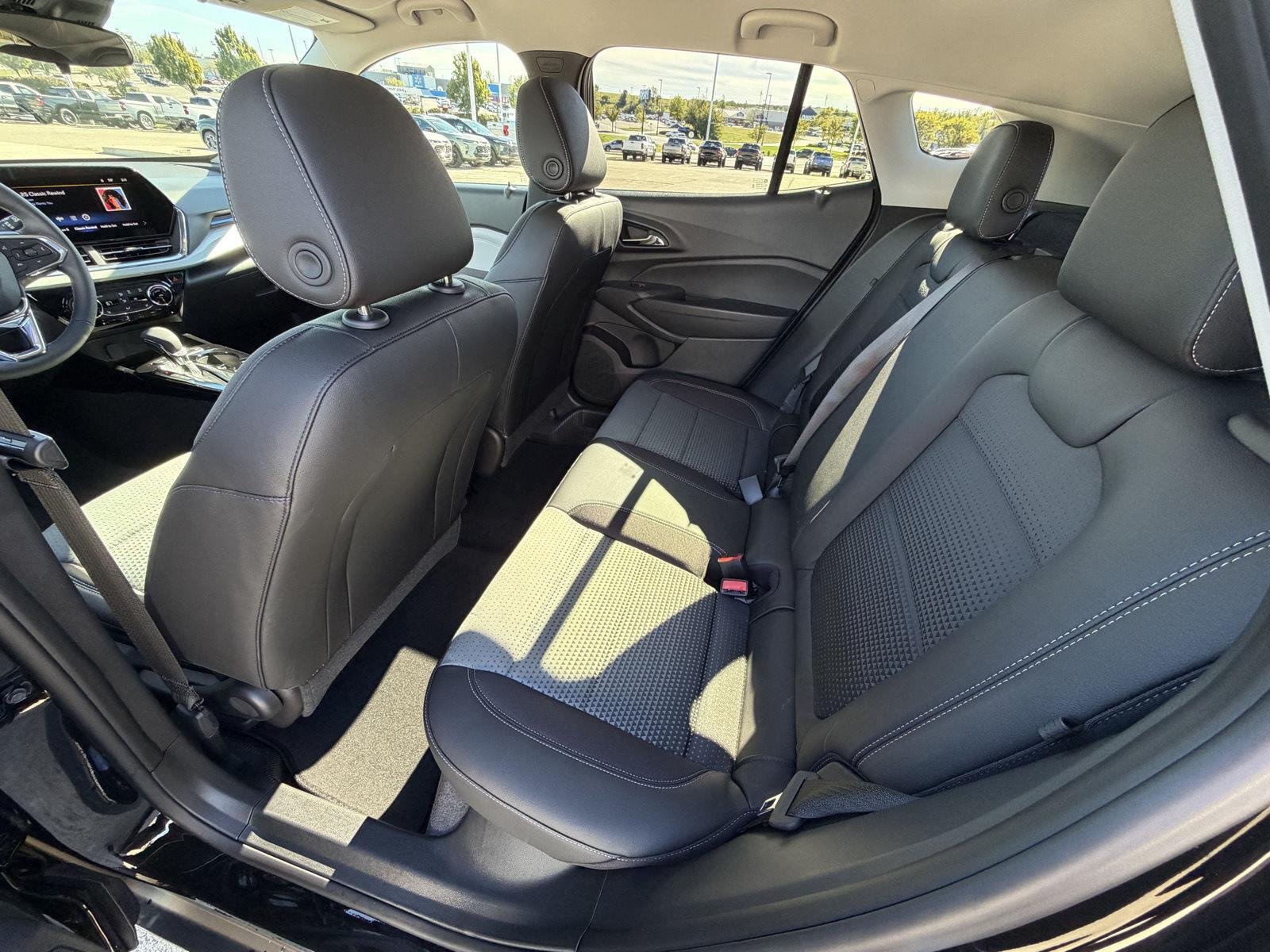 2026 Chevrolet Trax LT - Photo 21