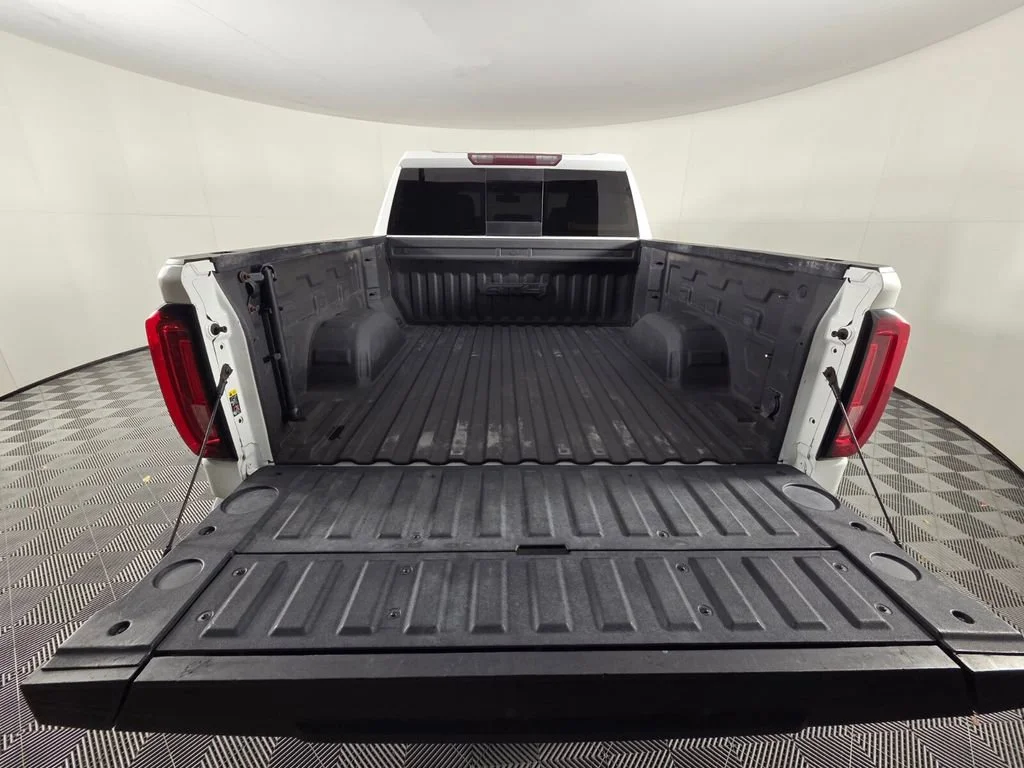 Certified Used 2019 Summit White GMC AT4 image 29