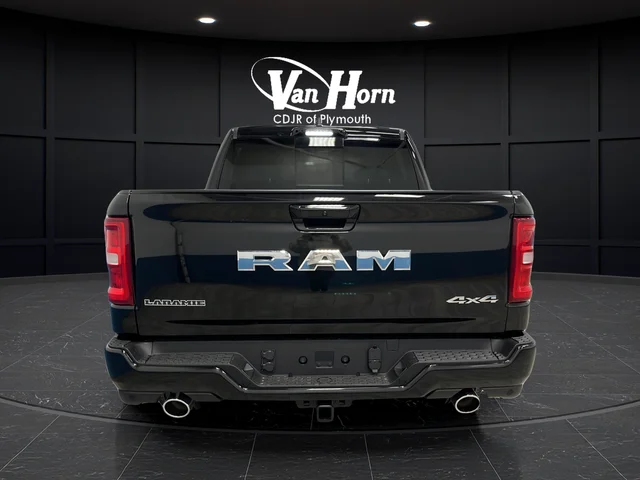 New 2026 Diamond Black Crystal Pearl-Coat Exterior Paint RAM Laramie image 4