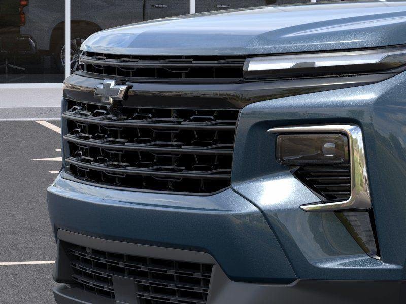 Used 2026 Lakeshore Blue Chevrolet LT image 13