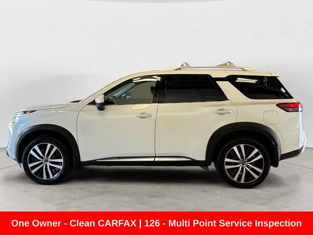 Used 2024 White Nissan Platinum image 2