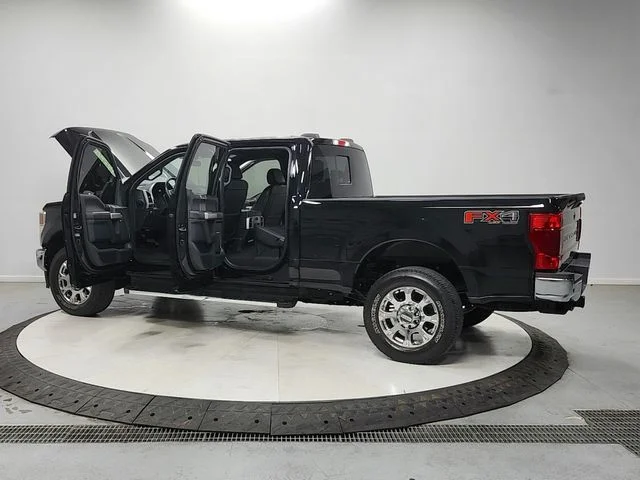 Used 2022 Black Ford Lariat image 13