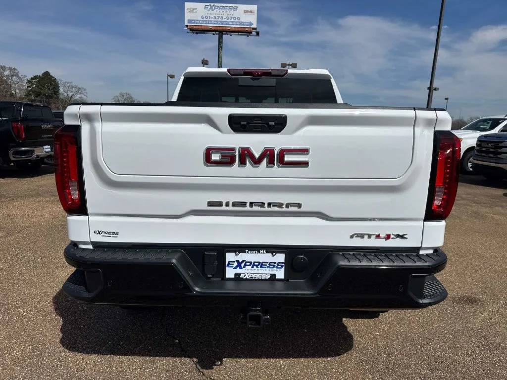 2026 GMC Sierra 1500 AT4X - Photo 15