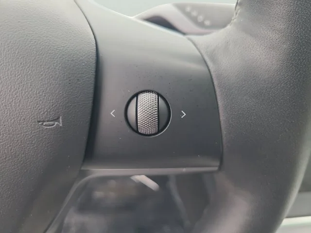 Used 2022 Gray Tesla Long Range image 25