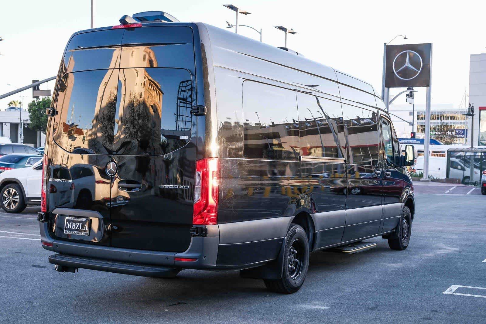 Used 2024 Jet Black Mercedes-Benz Cargo 170 WB image 5