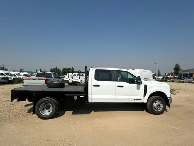 New 2026 Oxford White Ford XL image 8