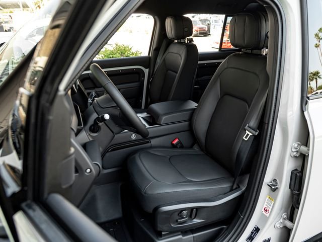 New 2026 Borasco Grey Land Rover X image 13