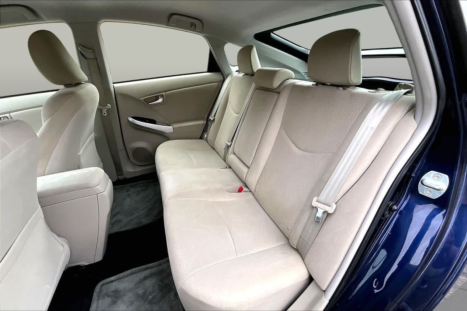 Used 2013 Nautical Blue Metallic Toyota Two image 21