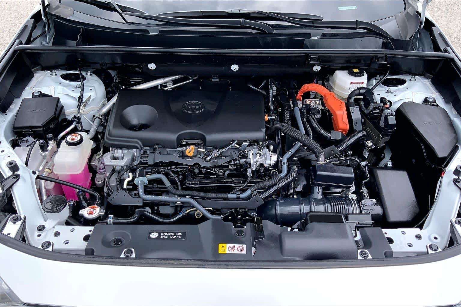 Used 2023 Wind Chill Pearl/Midnight Black Metallic Toyota Hybrid XSE image 31