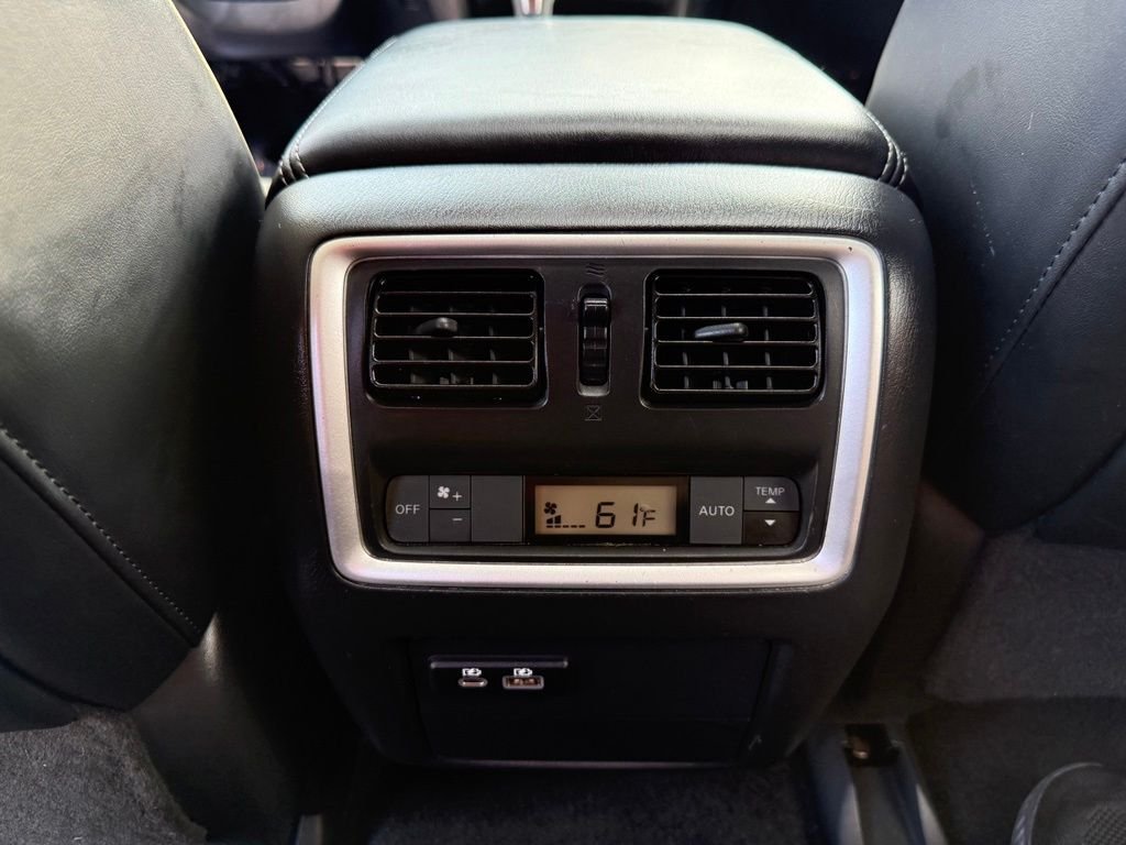 Used 2020 Blue INFINITI LUXE image 17