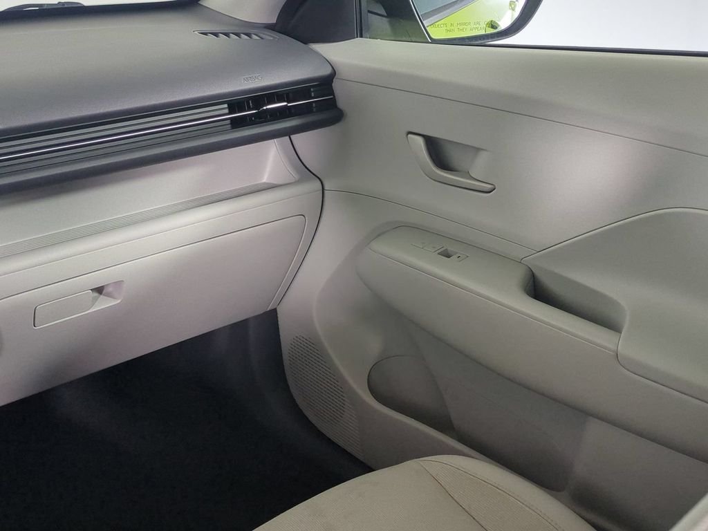Used 2025 Yellow Hyundai SEL image 21