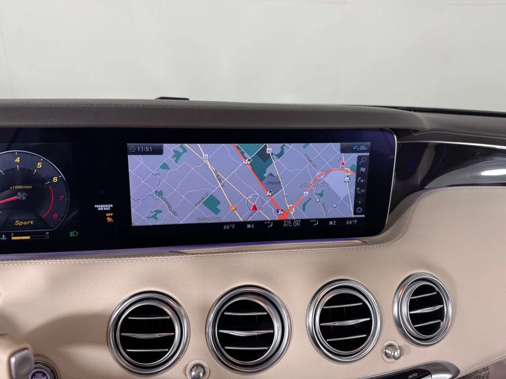 Used 2019 designo Diamond White Metallic Mercedes-Benz S 560 image 26