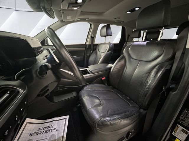 Used 2022 Black Hyundai SEL image 8