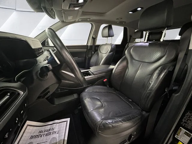 Used 2022 Black Hyundai SEL image 8