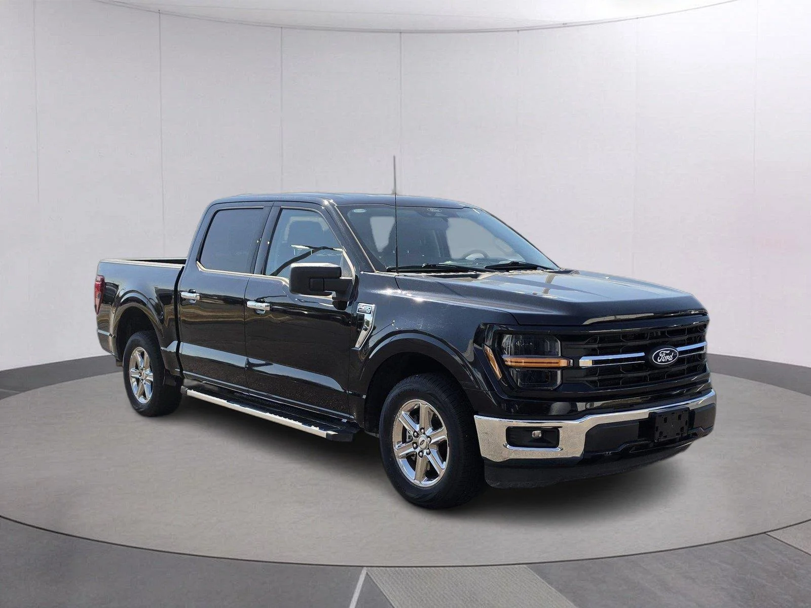 Used 2025  Ford XLT image 7
