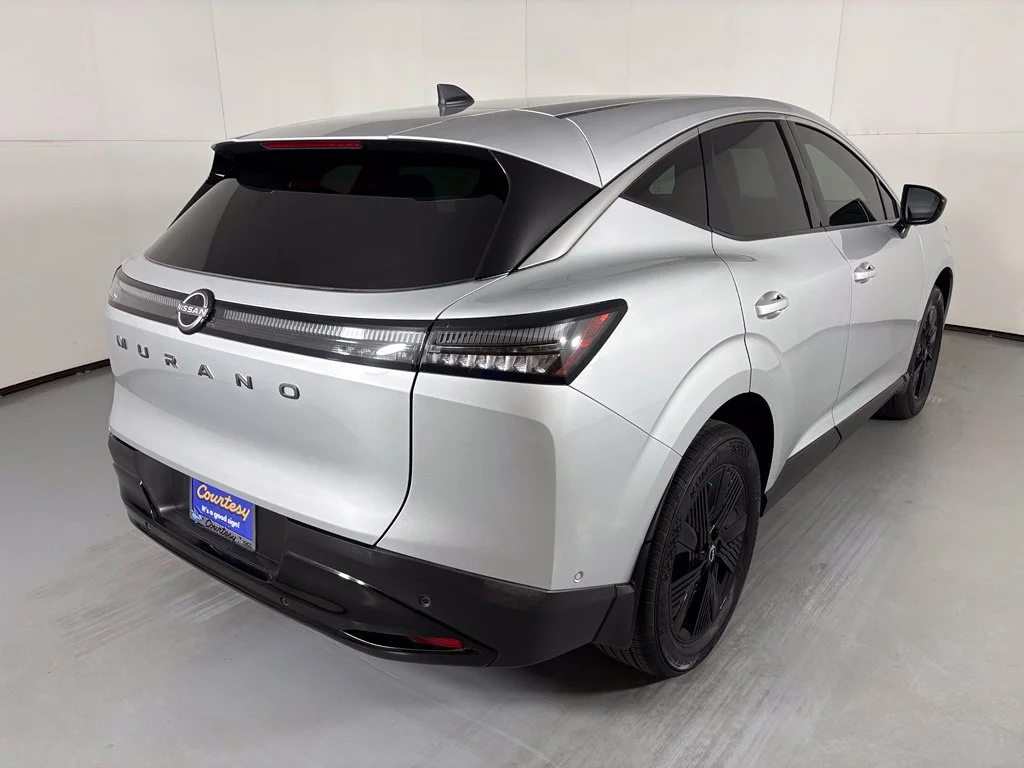 Used 2025 Silver Nissan SV image 8
