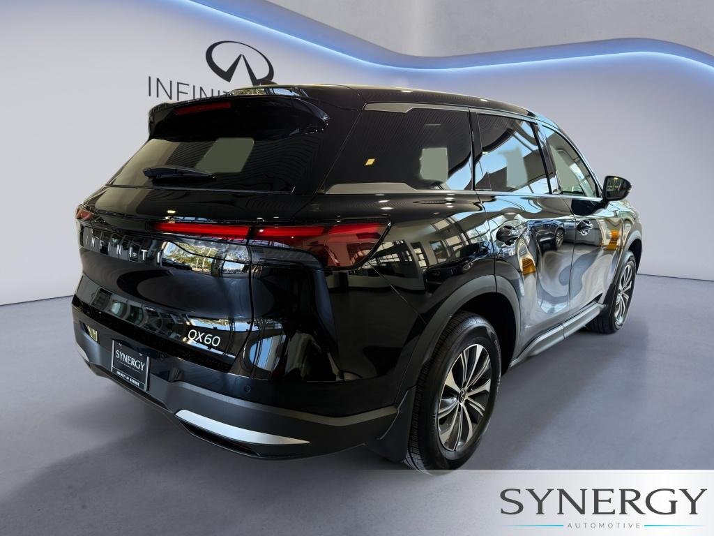 New 2027 BLACK OBSIDIAN INFINITI Pure FWD image 5
