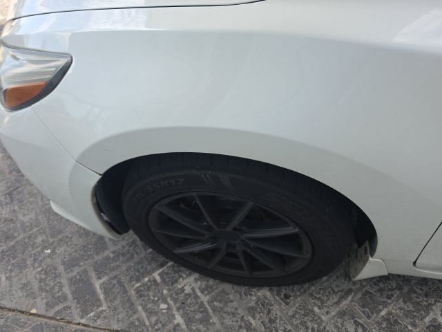 Used 2017 White Nissan 2.5 SR image 8